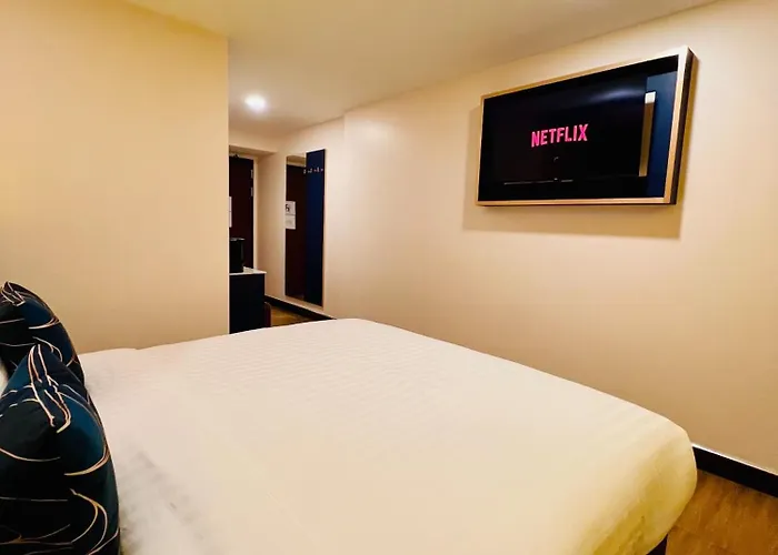 Emiri - Nana Hotel Bangkok